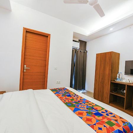 Fabhotel Sparkling - Nr Yashobhoomi Convention Centre Delhi  Eksteriør bilde