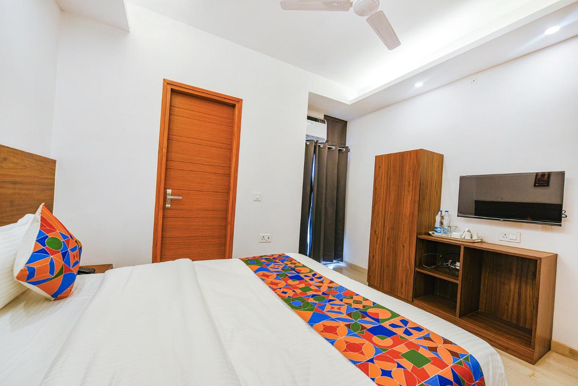 Fabhotel Sparkling - Nr Yashobhoomi Convention Centre Delhi  Eksteriør bilde